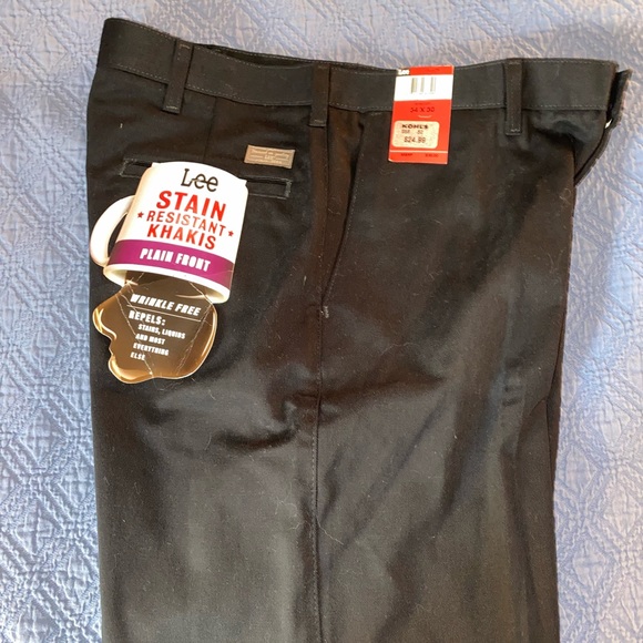 Lee stain resistant khakis - Picture 2 of 7